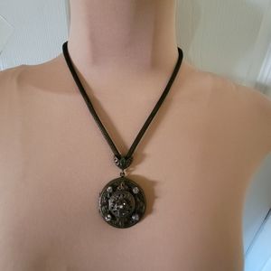 Sweet romance locket pendant